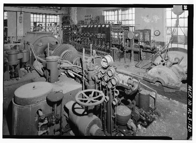 1929 VIEW OF ALLIS-CHALMERS STEAM TURBINE_COVER REMOVED_.jpg